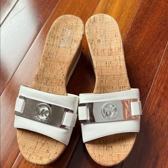 Michael Kors White and Silver Slide Sandals - Picture 1 of 6